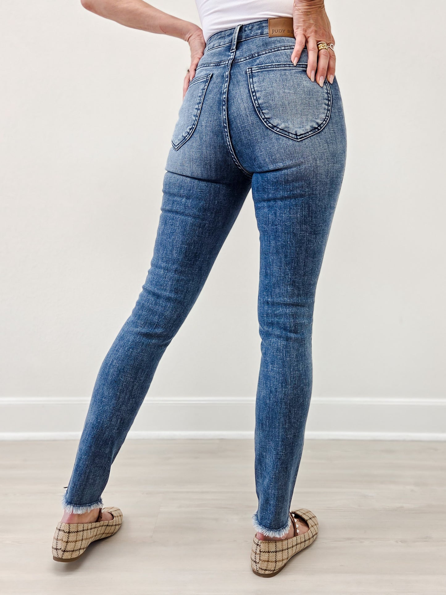 Judy Blue OPHELIA Hi-Rise Tummy Control Skinny Jeans