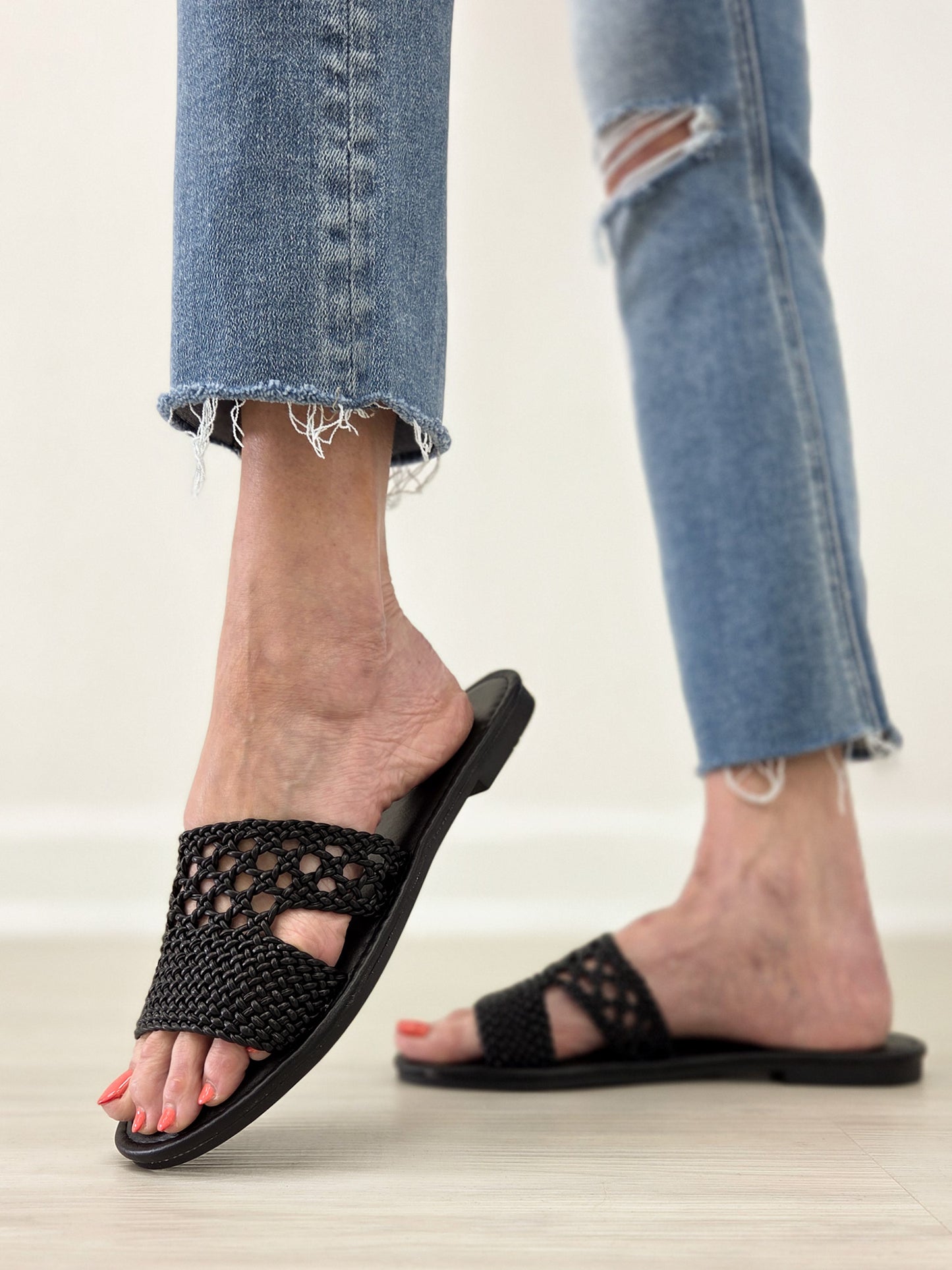 Basketweave Woven Flat Slide Sandals