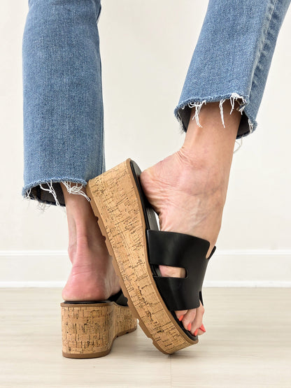 H Black Smooth Platform Wedge Slide Sandals