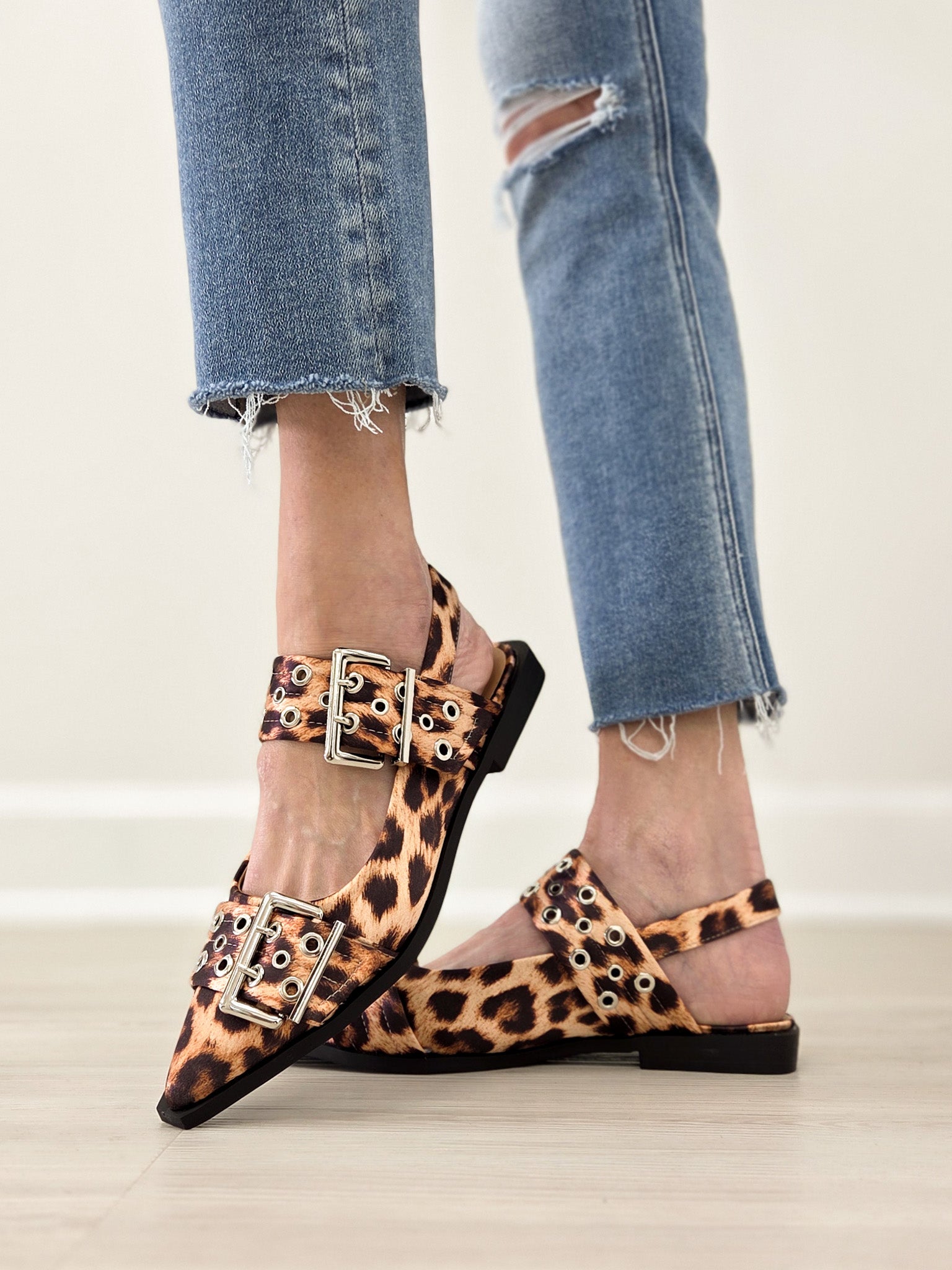 Double Buckle Swing Back Pointed Toe Flats with Grommet Detail