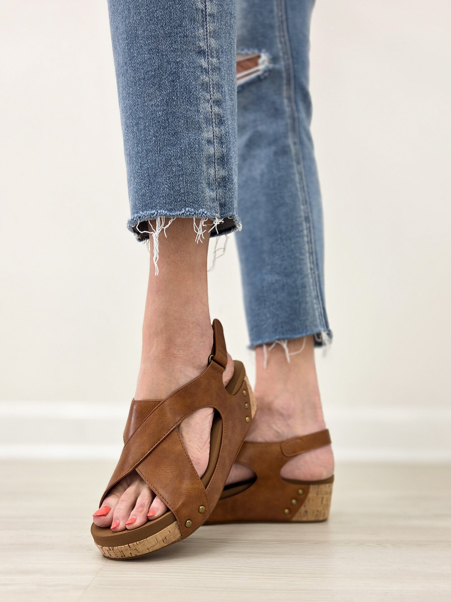 Pierre Dumas Tricia-2 Sandals in New Tan