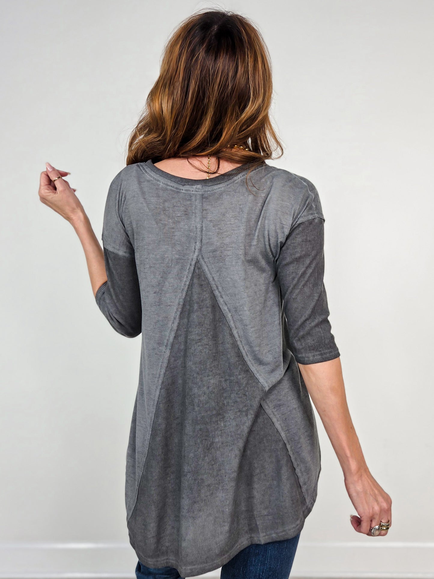 Vintage Wash Relaxed Fit 3/4 Length V-Neck Top