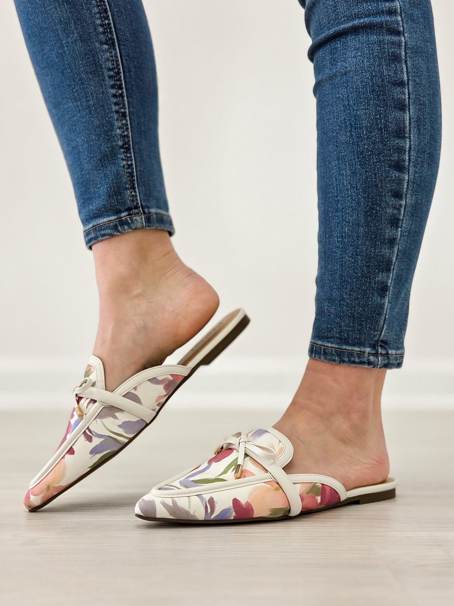Corkys Tip Included Mule Flats in Floral