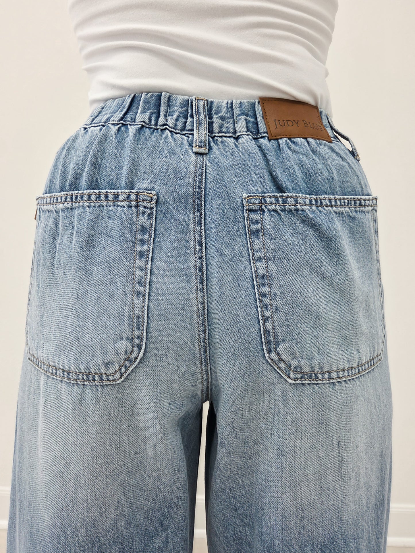 Judy Blue BIRDIE Hi-Rise Featherweight Baggy Elasticated Waistband Jeans