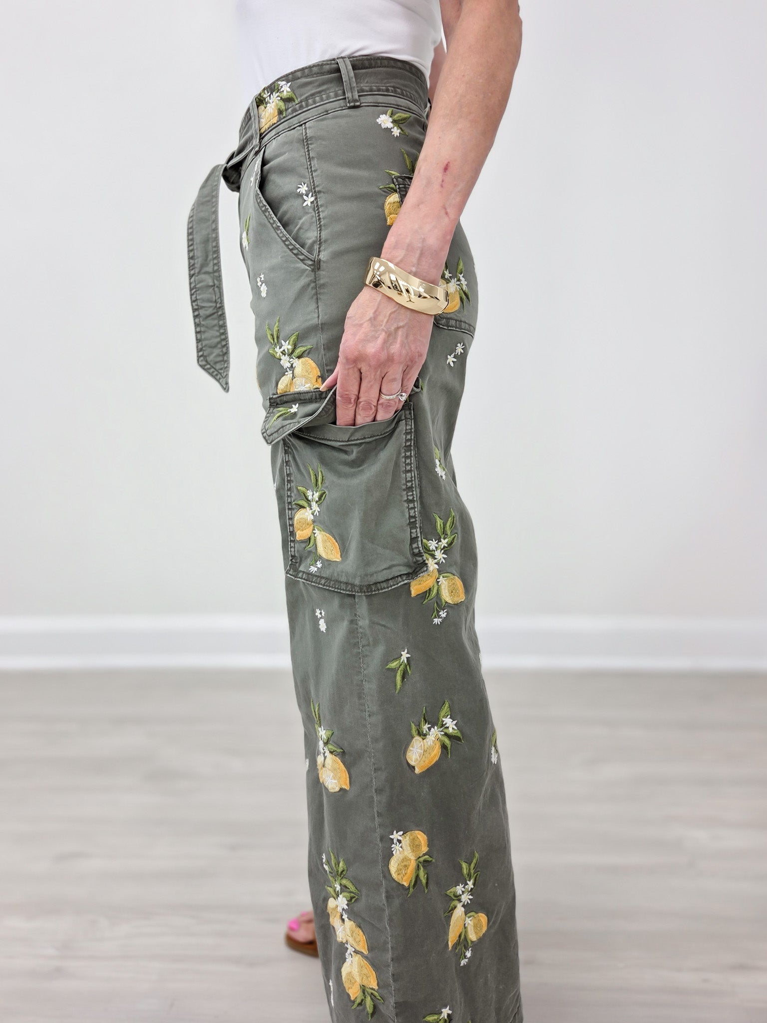 Driftwood Wide Leg Cargo Olivia Limoncello Pants