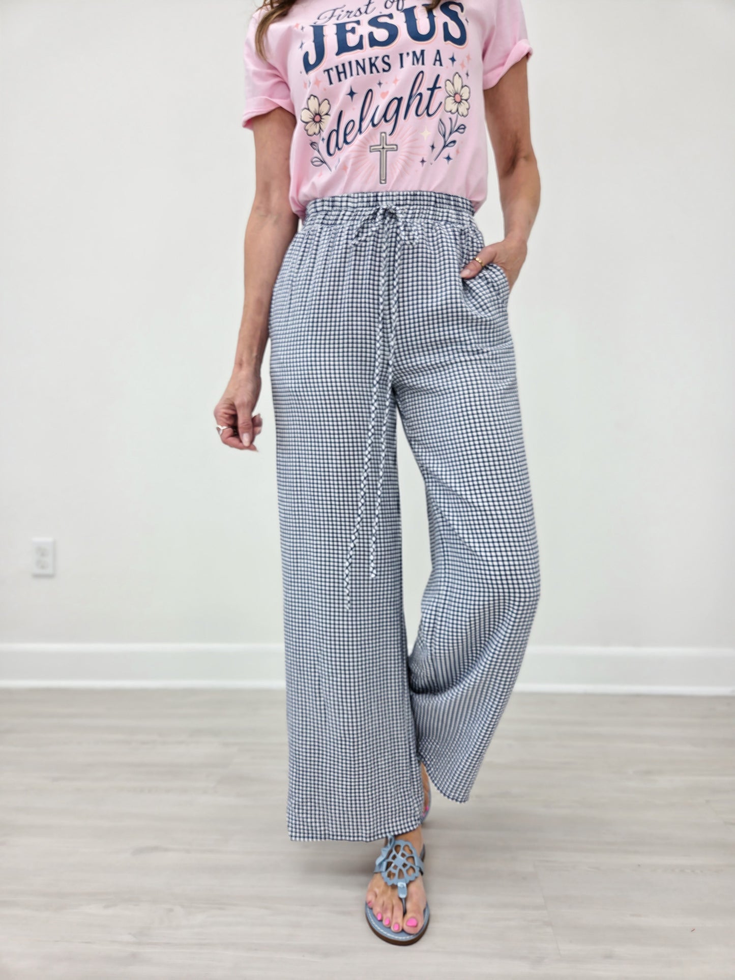 Mid Rise WHITE and NAVY Checkered Print Straight Leg Pants