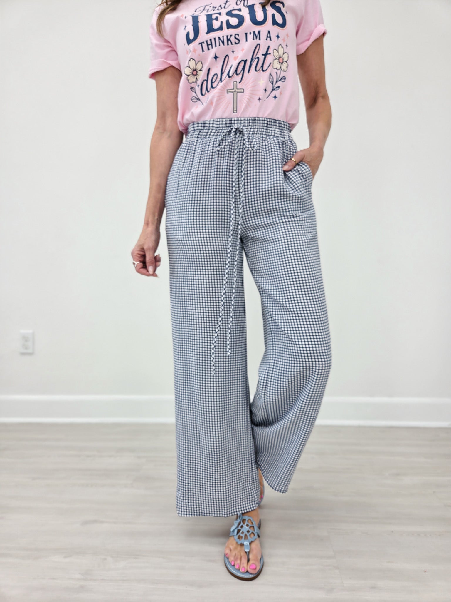 Mid Rise WHITE and NAVY Checkered Print Straight Leg Pants