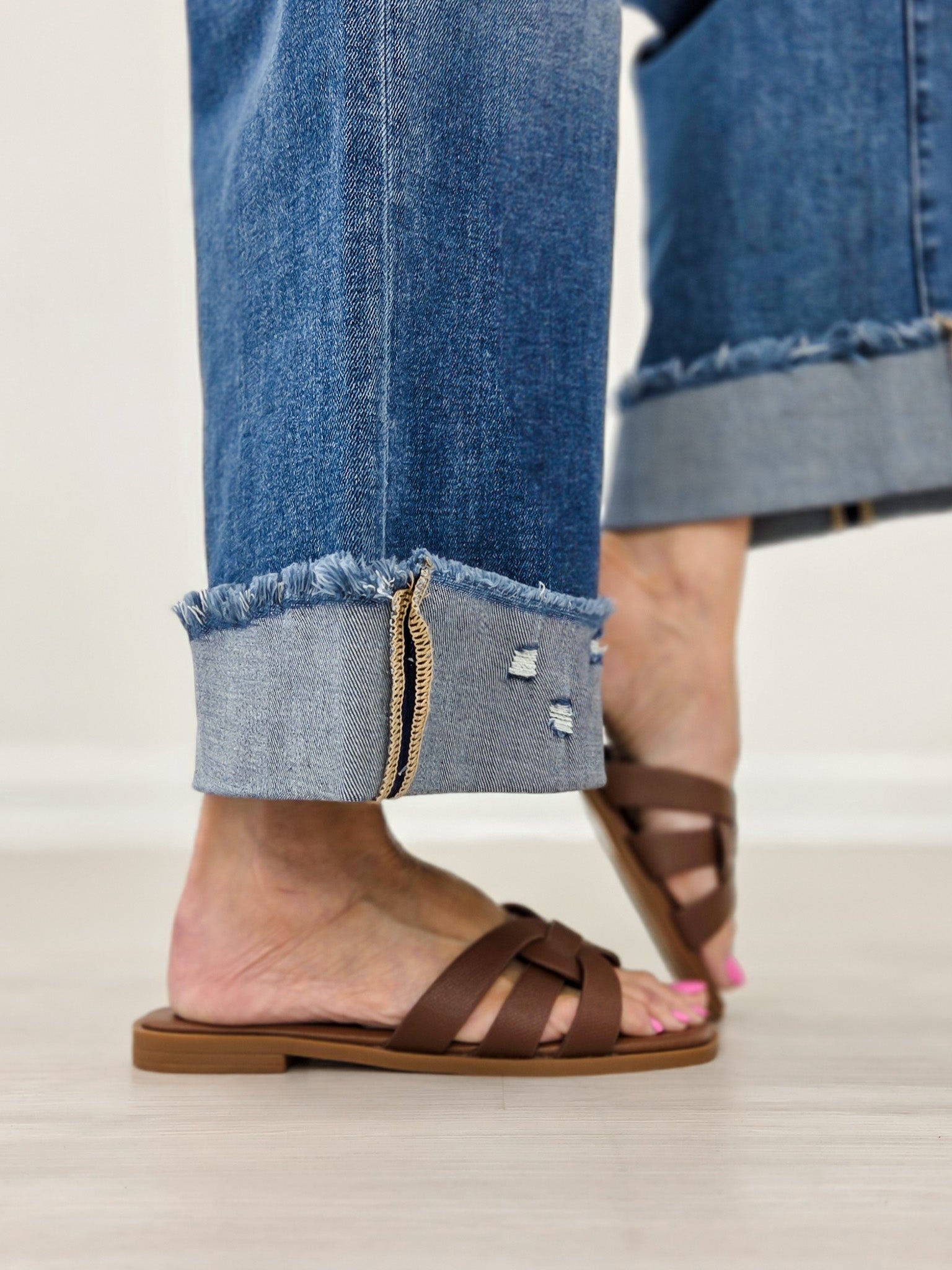 Woven Strap Square Toe Flat Sandals IN Brown