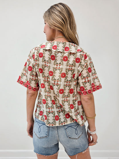 Floral Print Flowy A-Line Fit Top with Scalloped Collar
