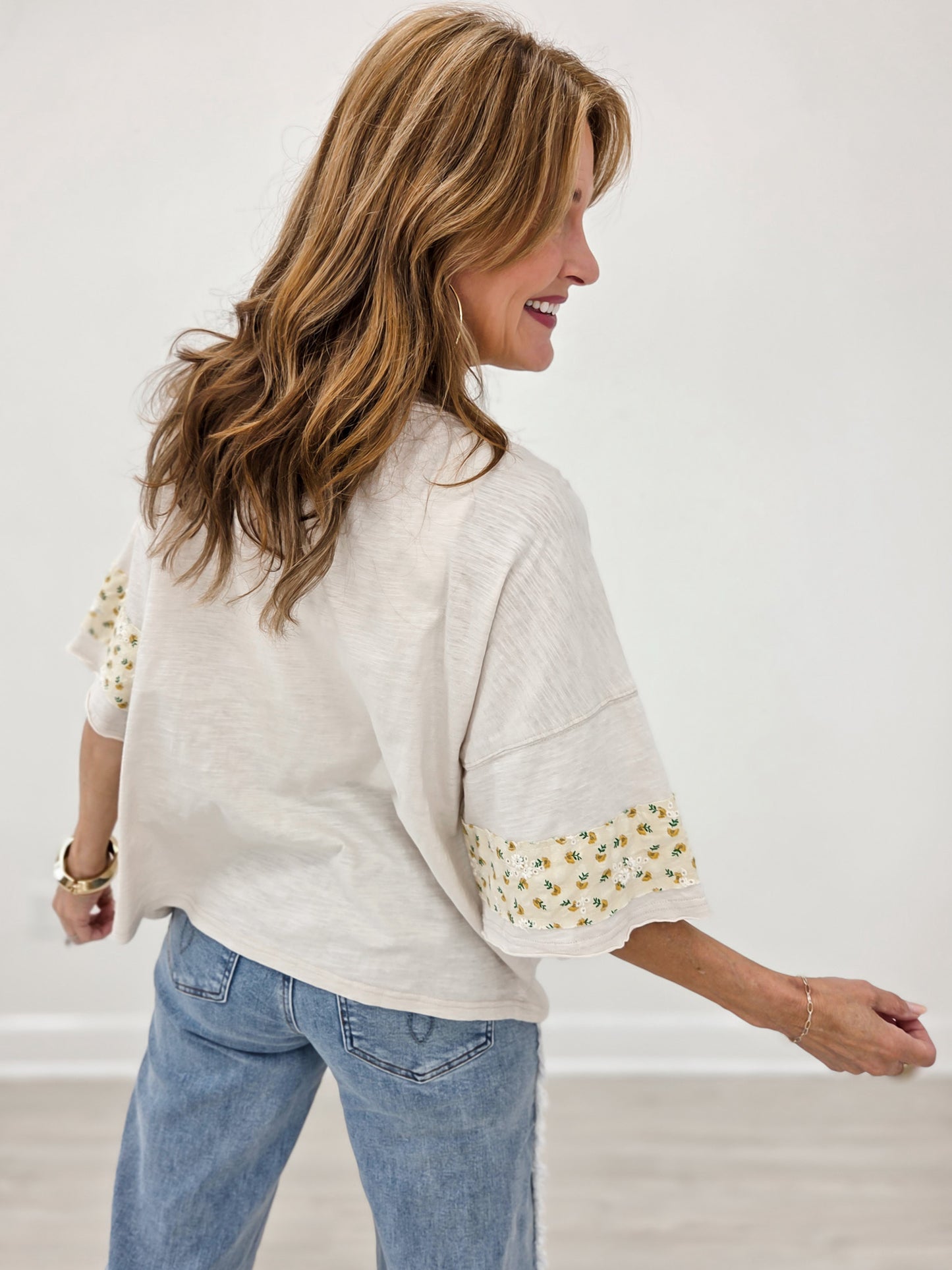 Short Sleeve Relaxed Fit Cotton Top with Star Floral Patches