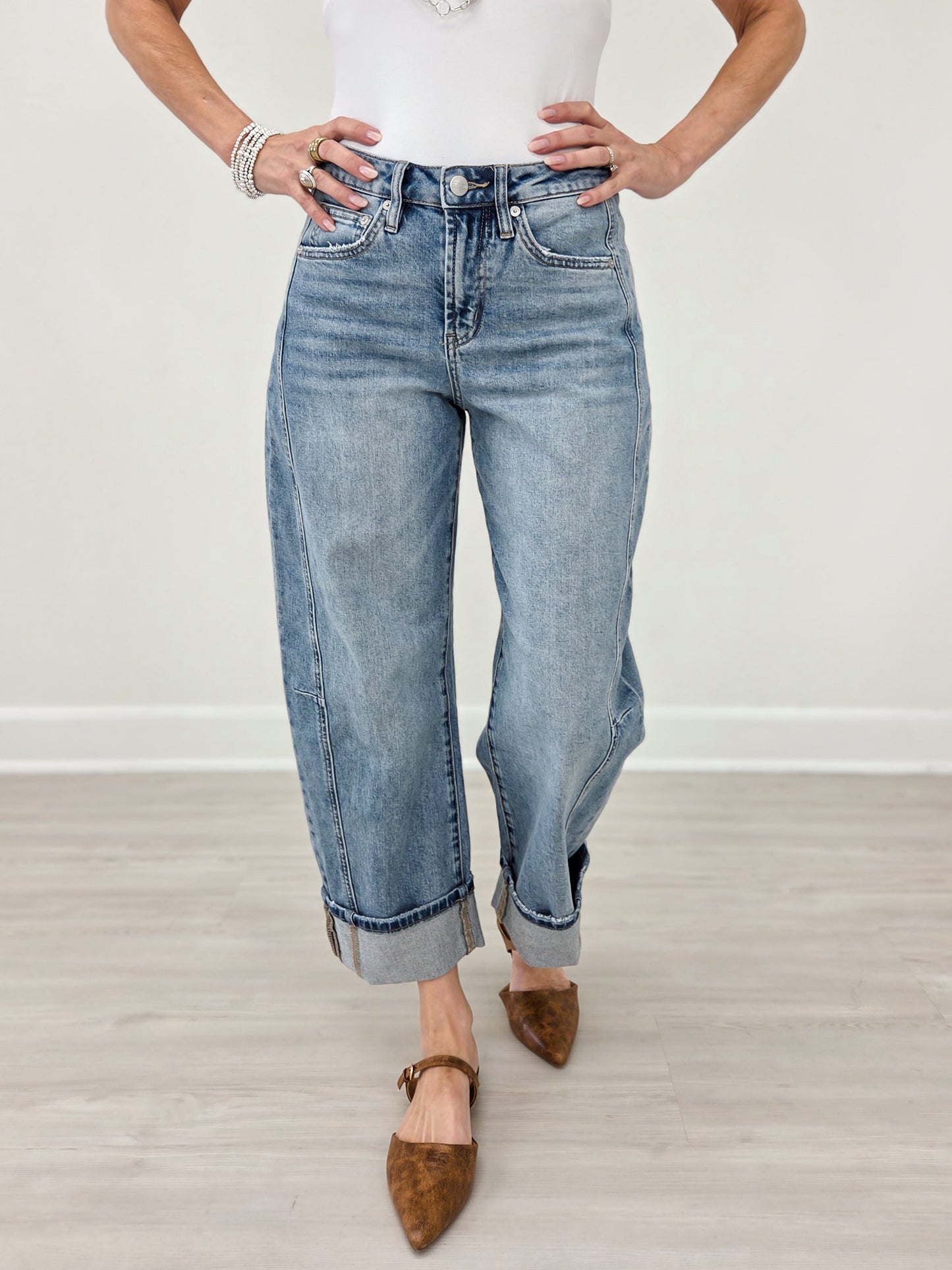 MICA Denim High Rise Barrel-leg Detailing Cuffed Hem
