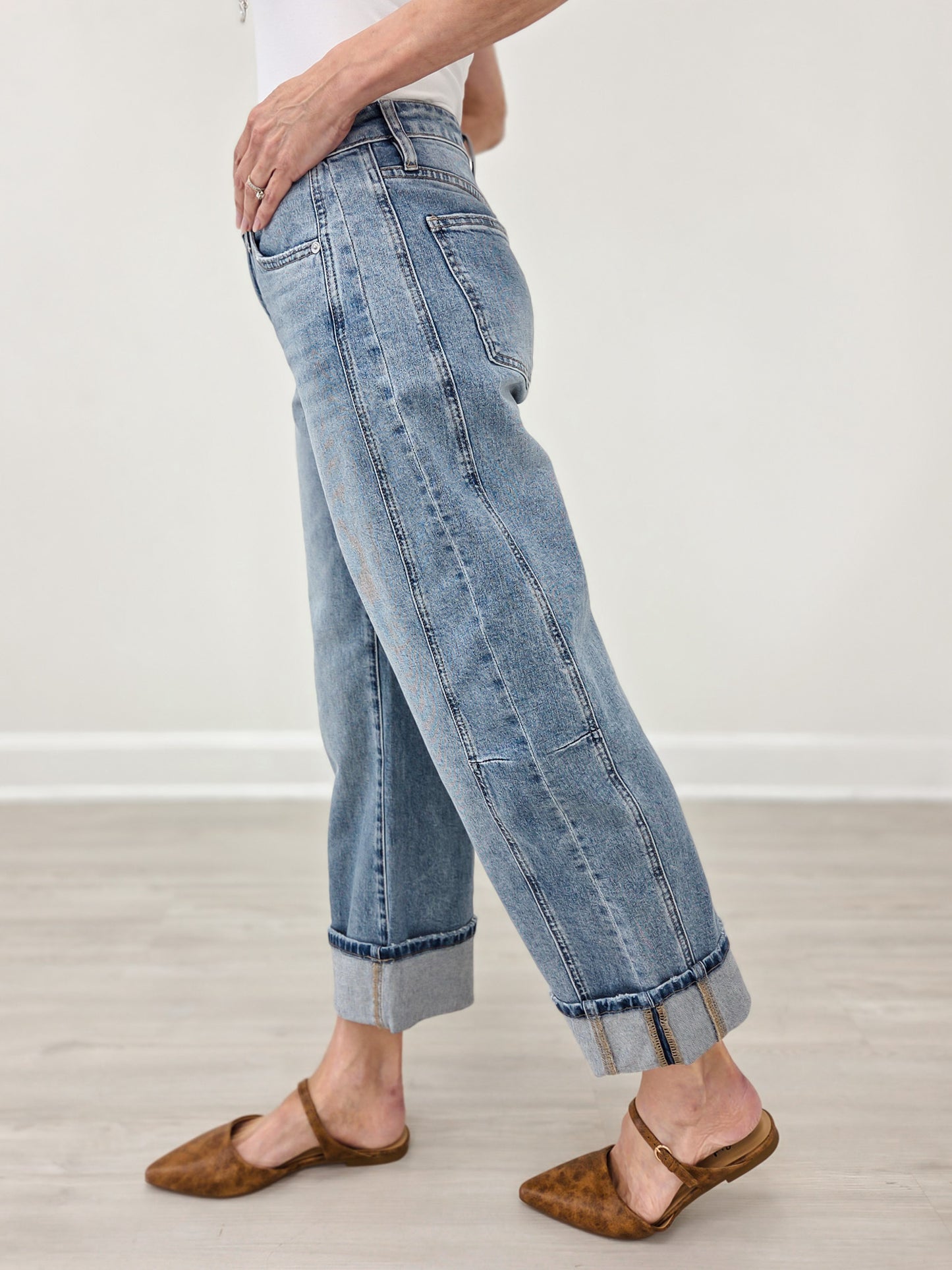 MICA Denim High Rise Barrel-leg Detailing Cuffed Hem