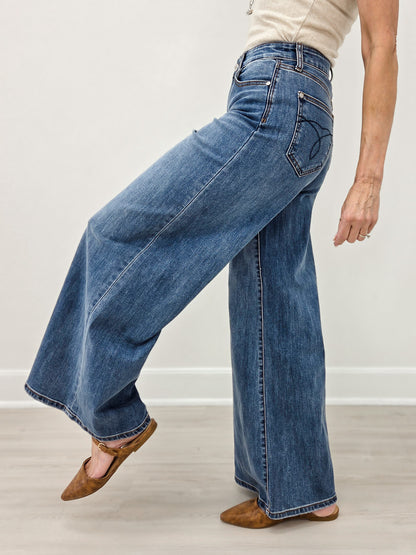 Judy Blue LAYTON High-Rise Palazzo Jeans