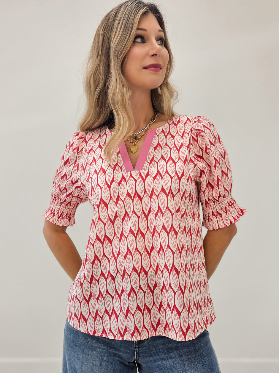 LIVE BOX SPLIT NECK SMOCKED HEM PUFF SLEEVE GEO FLORAL PRINT TOP