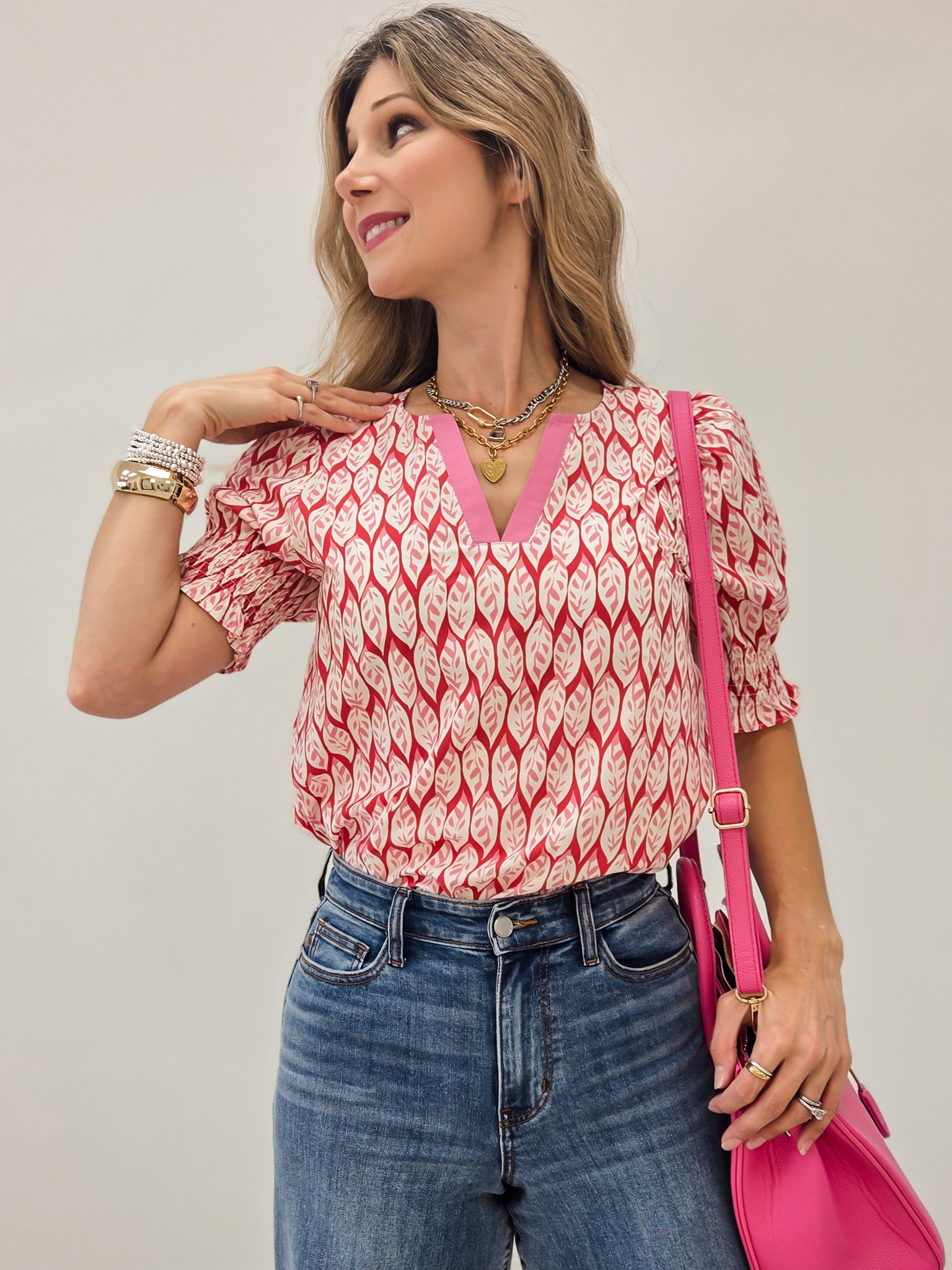 LIVE BOX SPLIT NECK SMOCKED HEM PUFF SLEEVE GEO FLORAL PRINT TOP