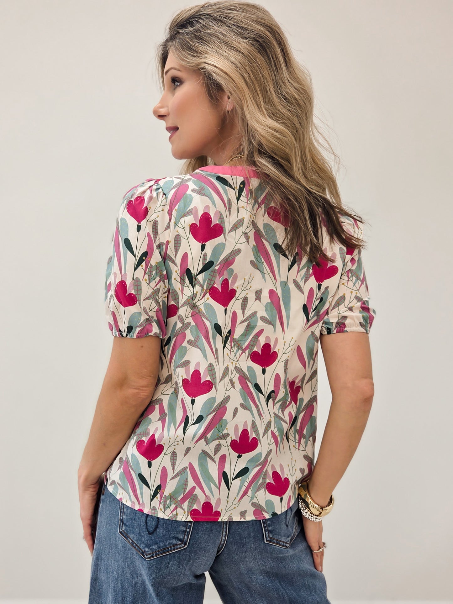 LIVE BOX SPLIT NECK SHORT SLEEVE FLORAL PRINT POPLIN TOP