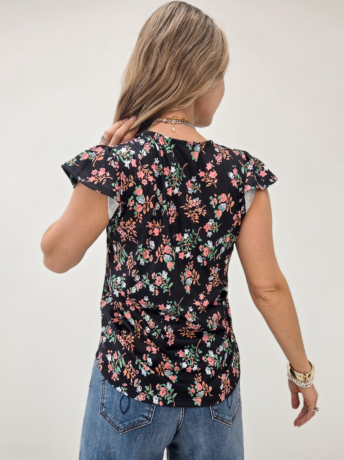 LIVE BOX V NECK FLUTTER SHORT SLEEVE FLORAL PRINTED JERSEY TOP
