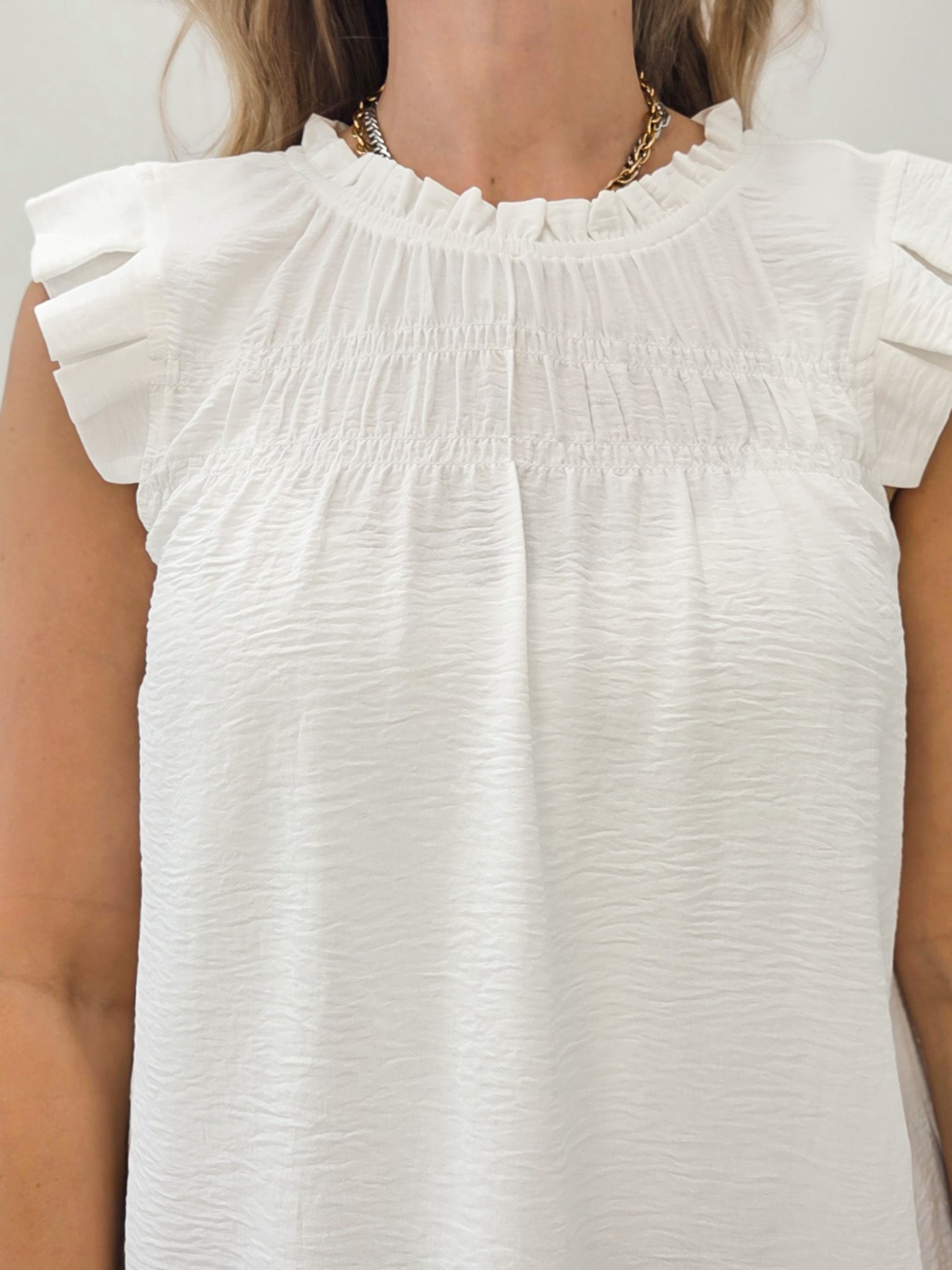 LIVE BOX FRILLED ELASTIC NECK FOLD PLEATED SLEEVE SOLID CRINKLED TOP
