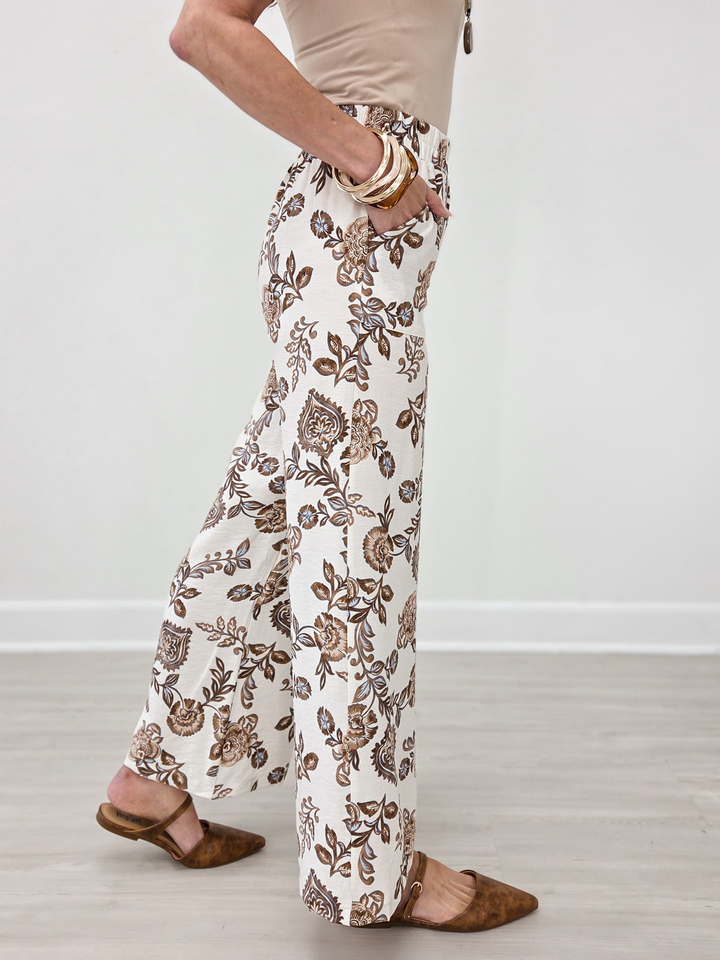 Floral Print Wide Leg Pants