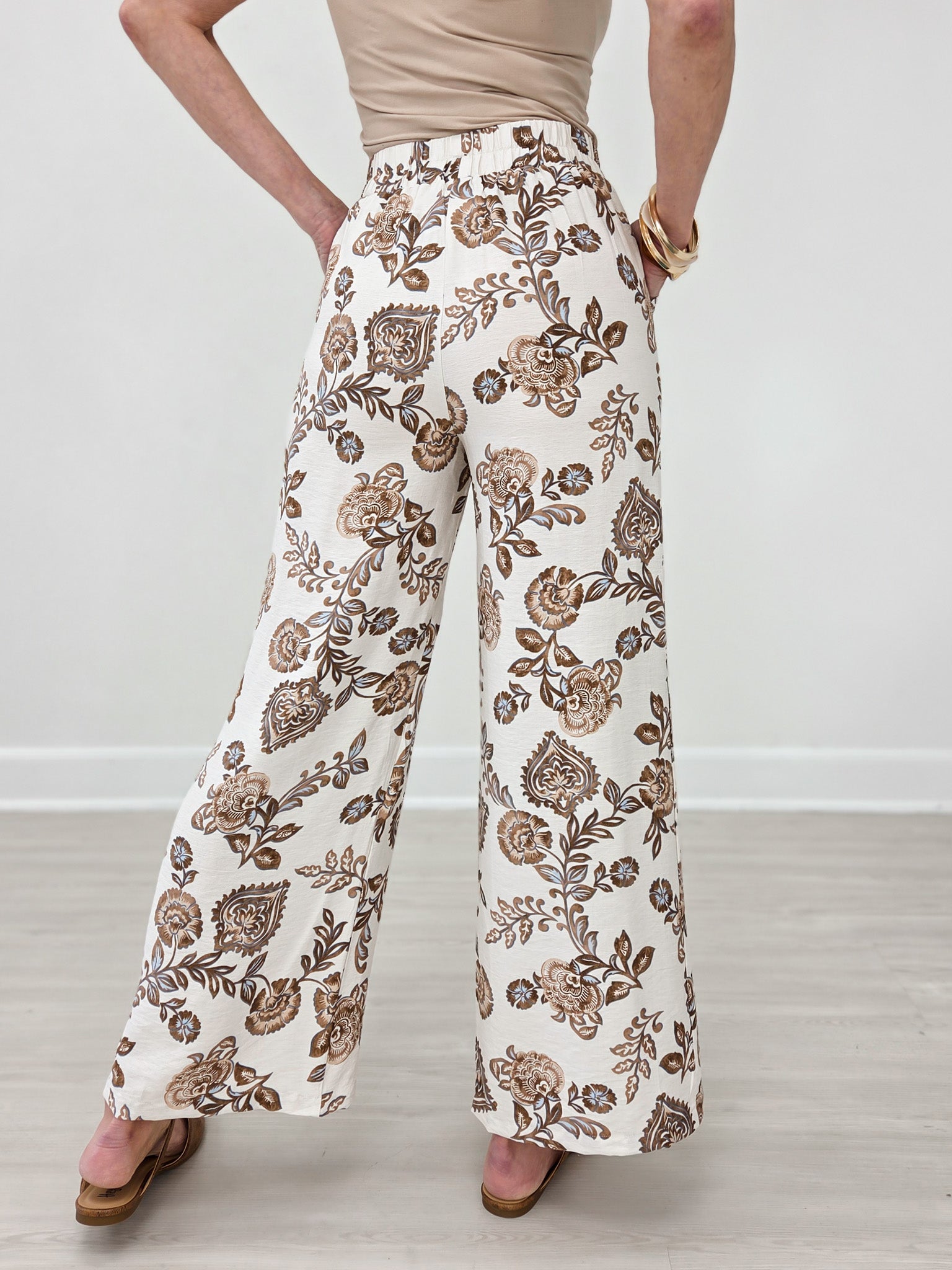 Floral Print Wide Leg Pants