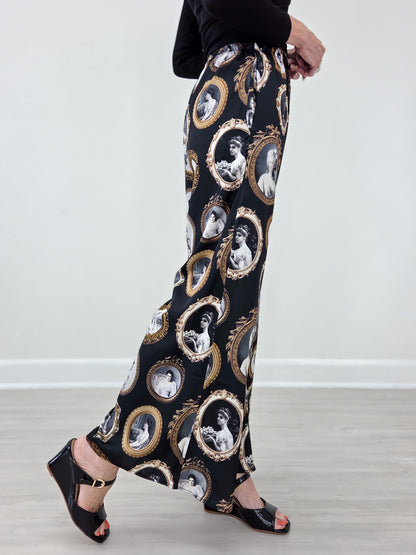 Vintage Portrait Print Wide Leg Pants Plus