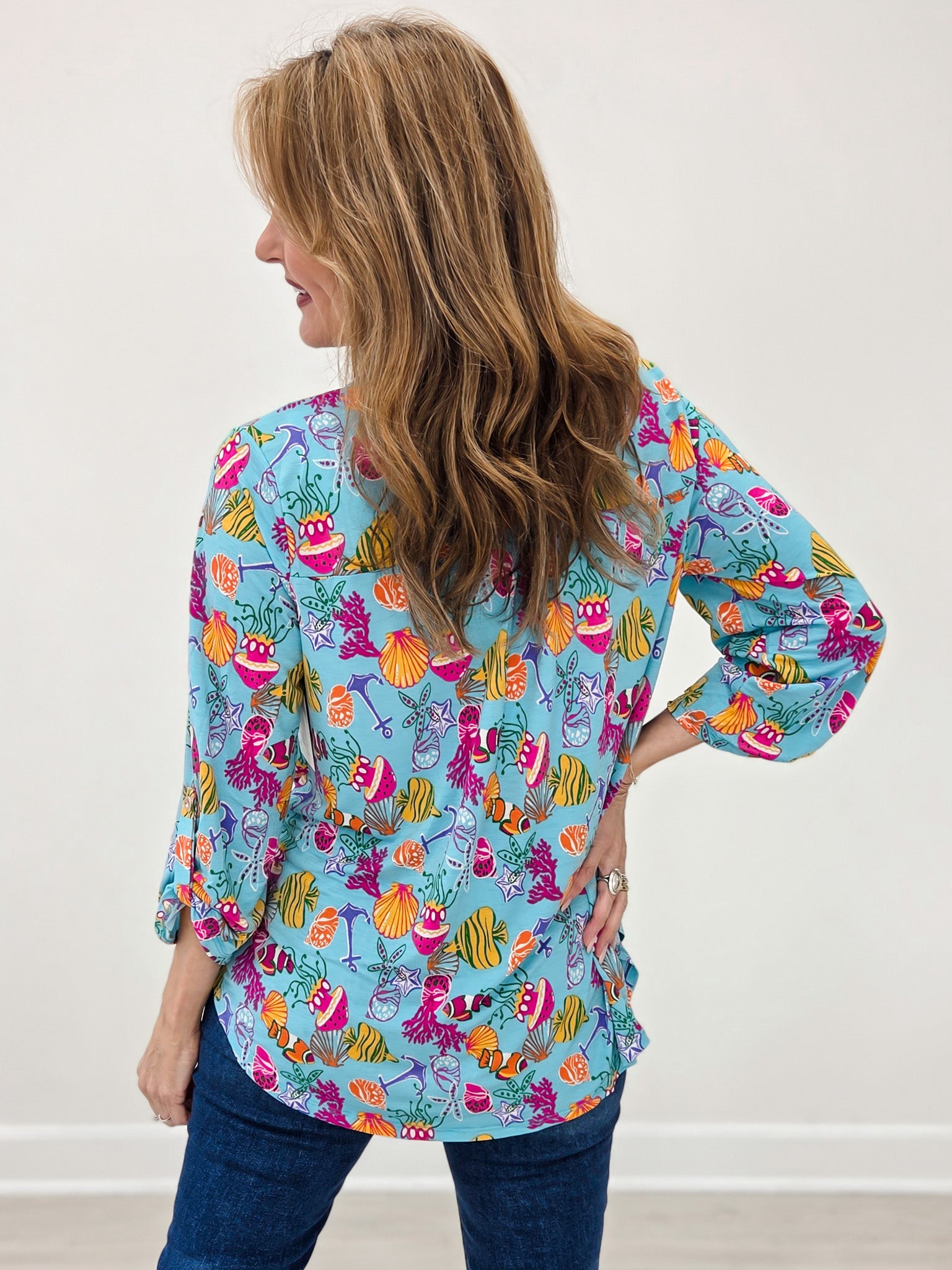 3/4 Inch Sleeve Lizzy With Mandarin Collar Top