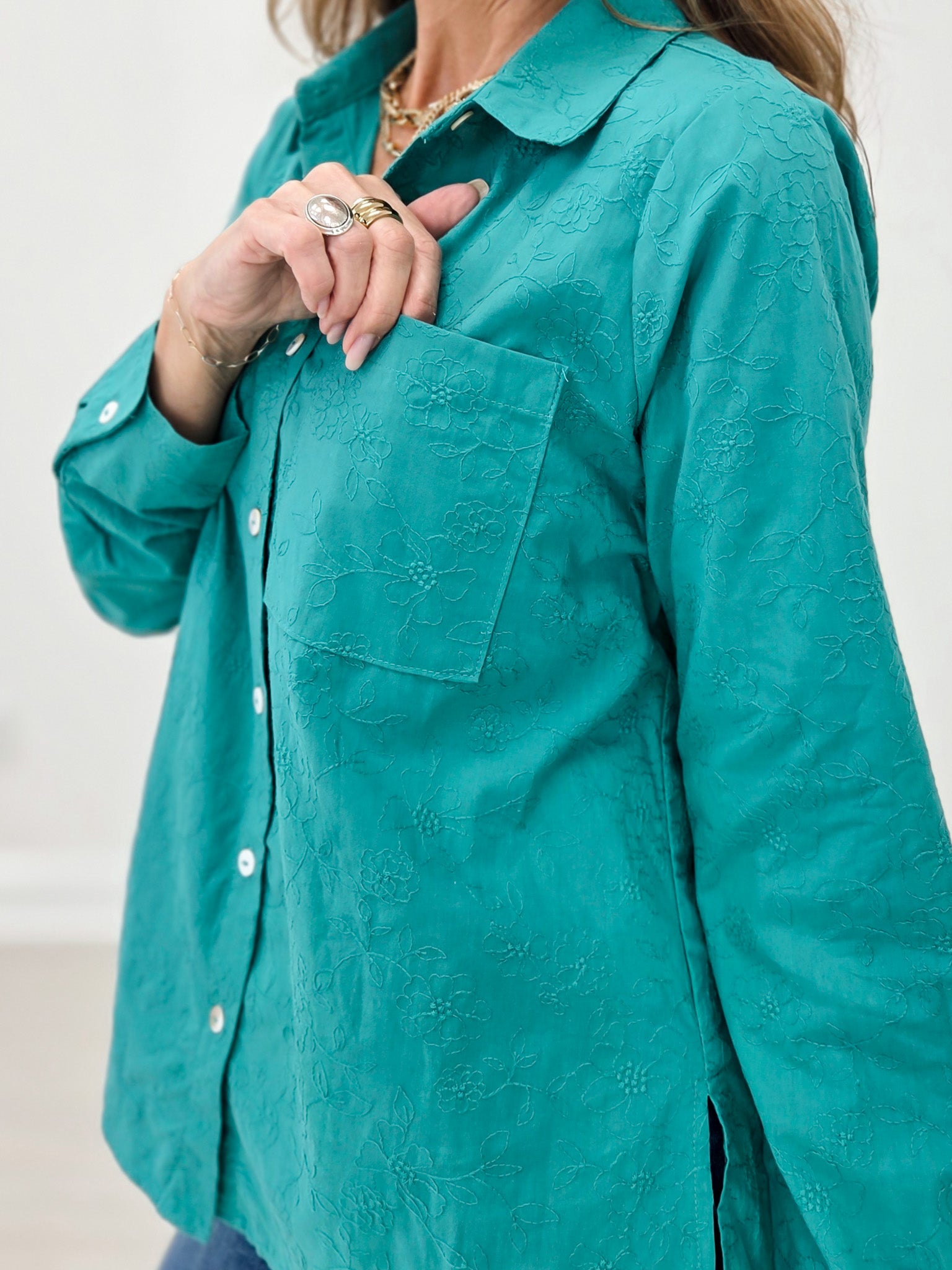 Long Sleeve Collared Button Down Top in Emerald