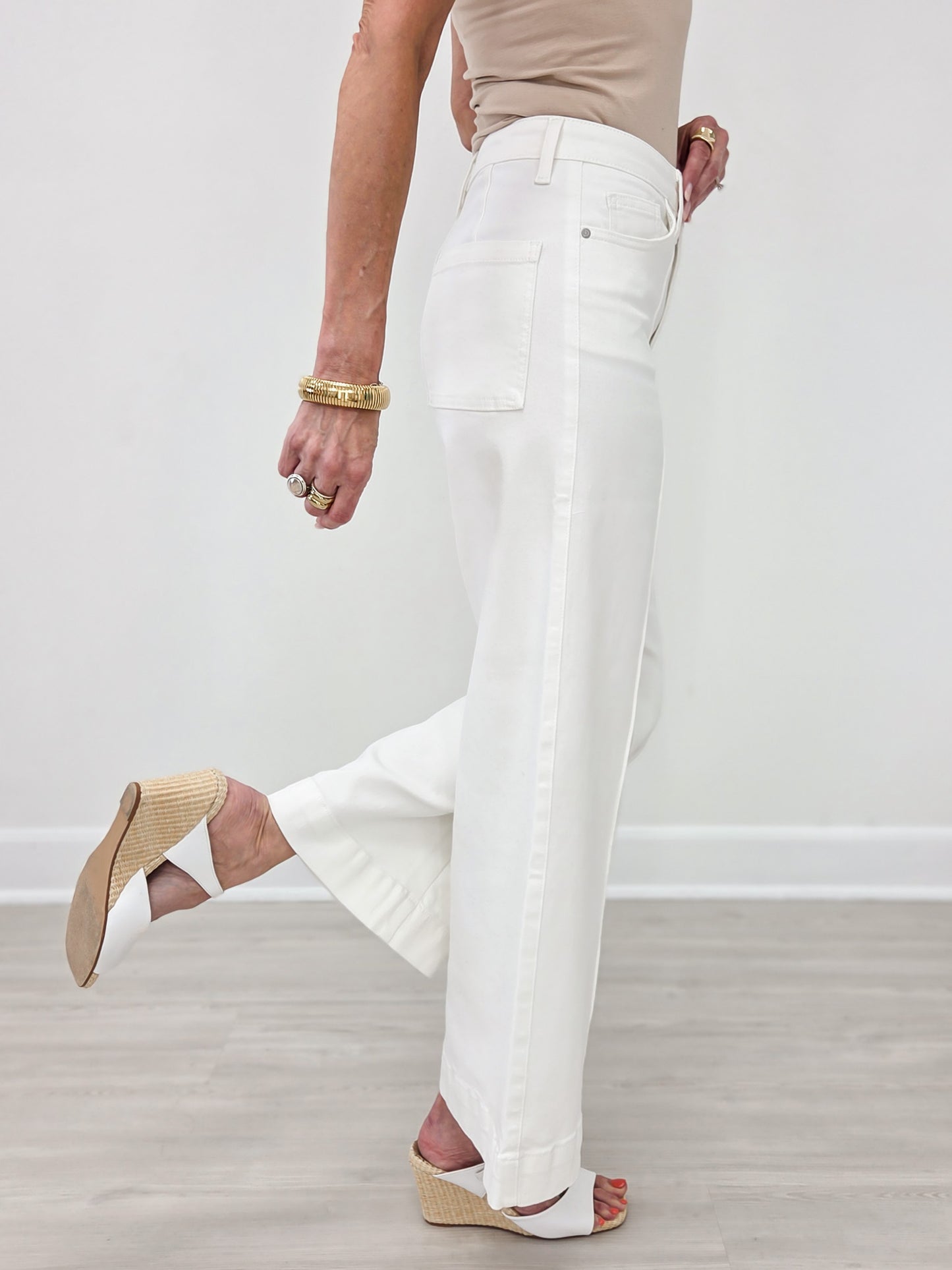 Stretch High Rise Pin Tuck Detail Wide Leg Jean