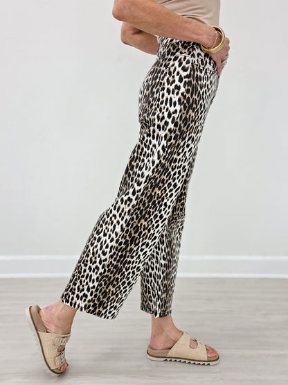 Stretch Leopard Animal Printed Barrel Leg Jean