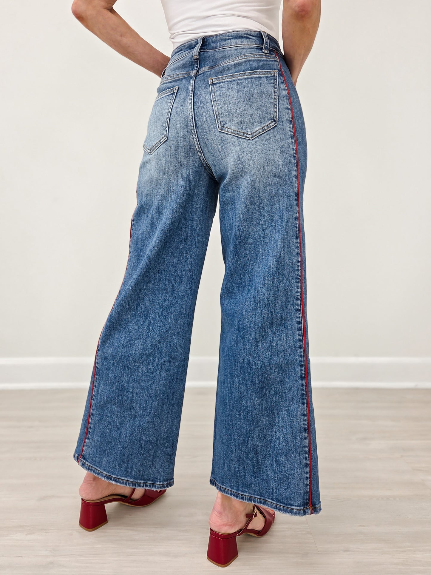 Medium Indigo Side Piping Wide Leg Crop Jeans