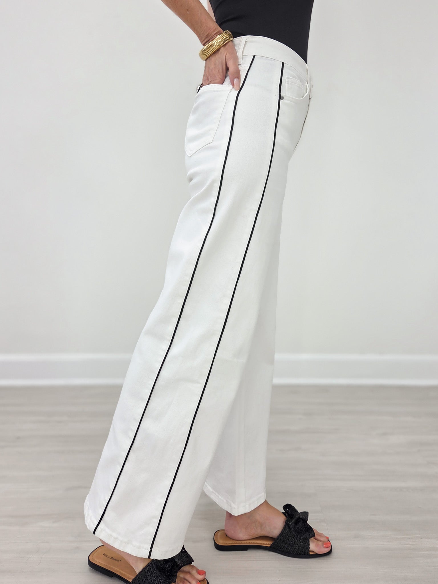 Side Piping Wide Leg Crop White Jeans