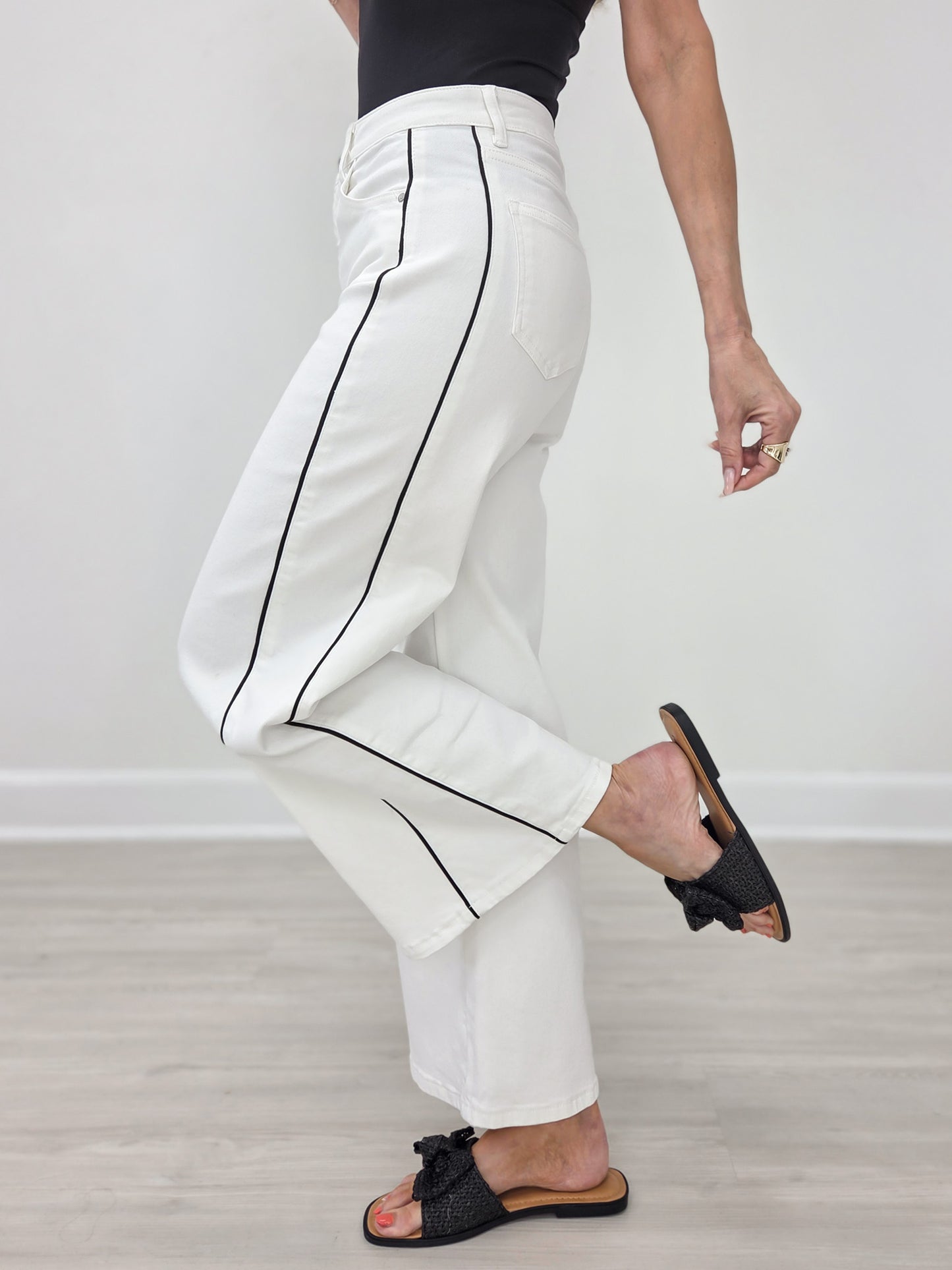 Side Piping Wide Leg Crop White Jeans