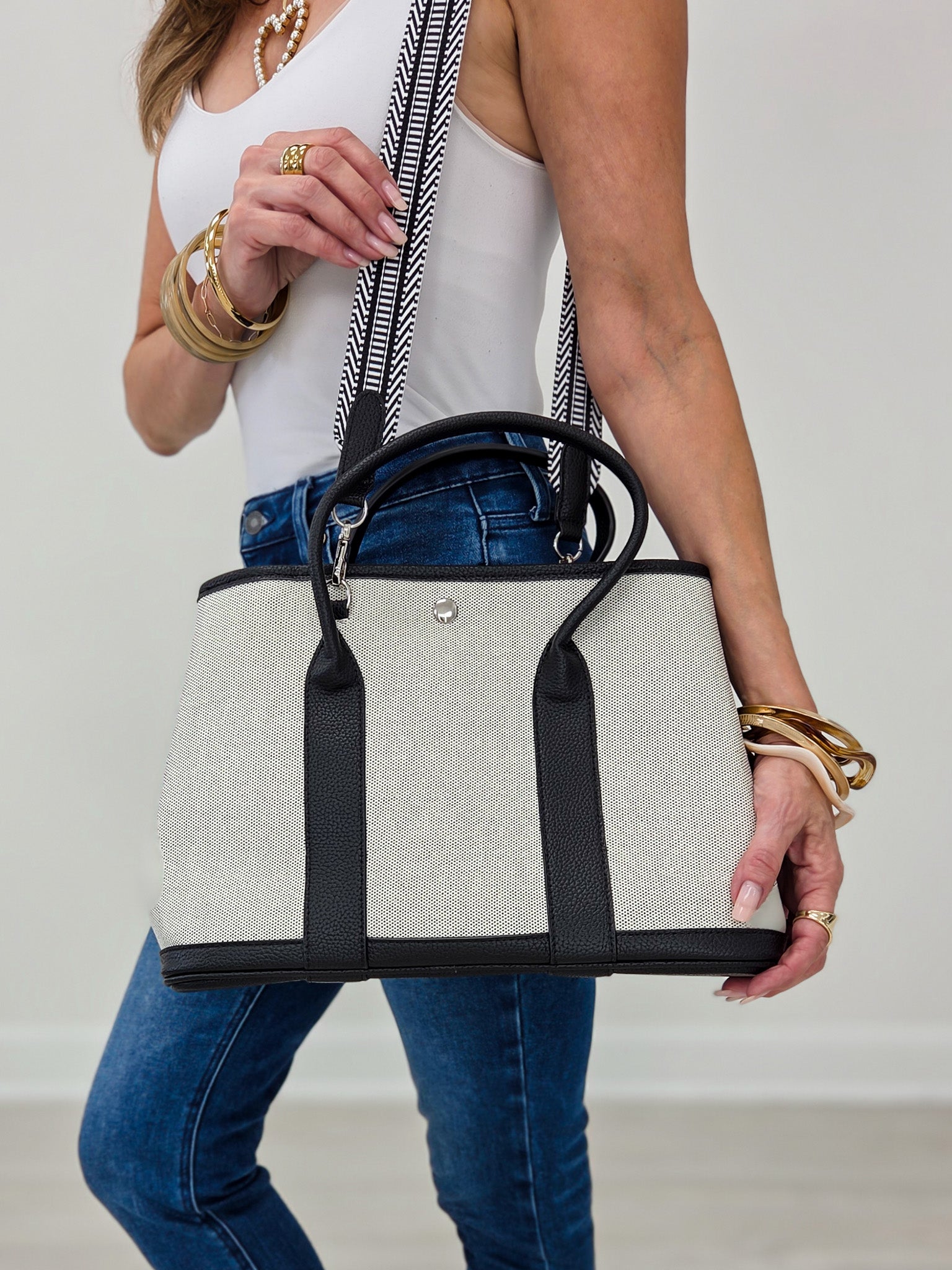 The Harbor Luxe Tote - Black