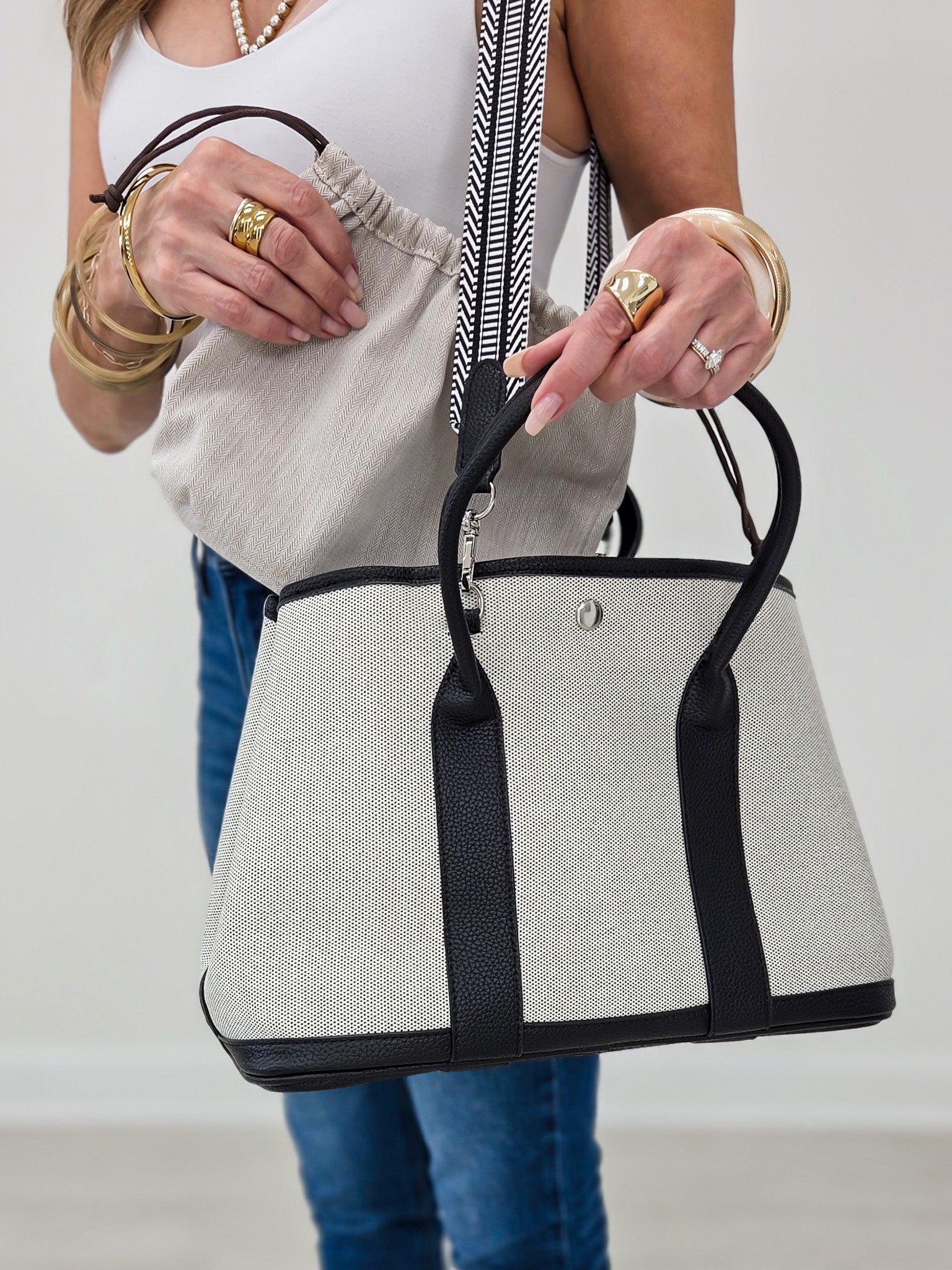 The Harbor Luxe Tote - Black