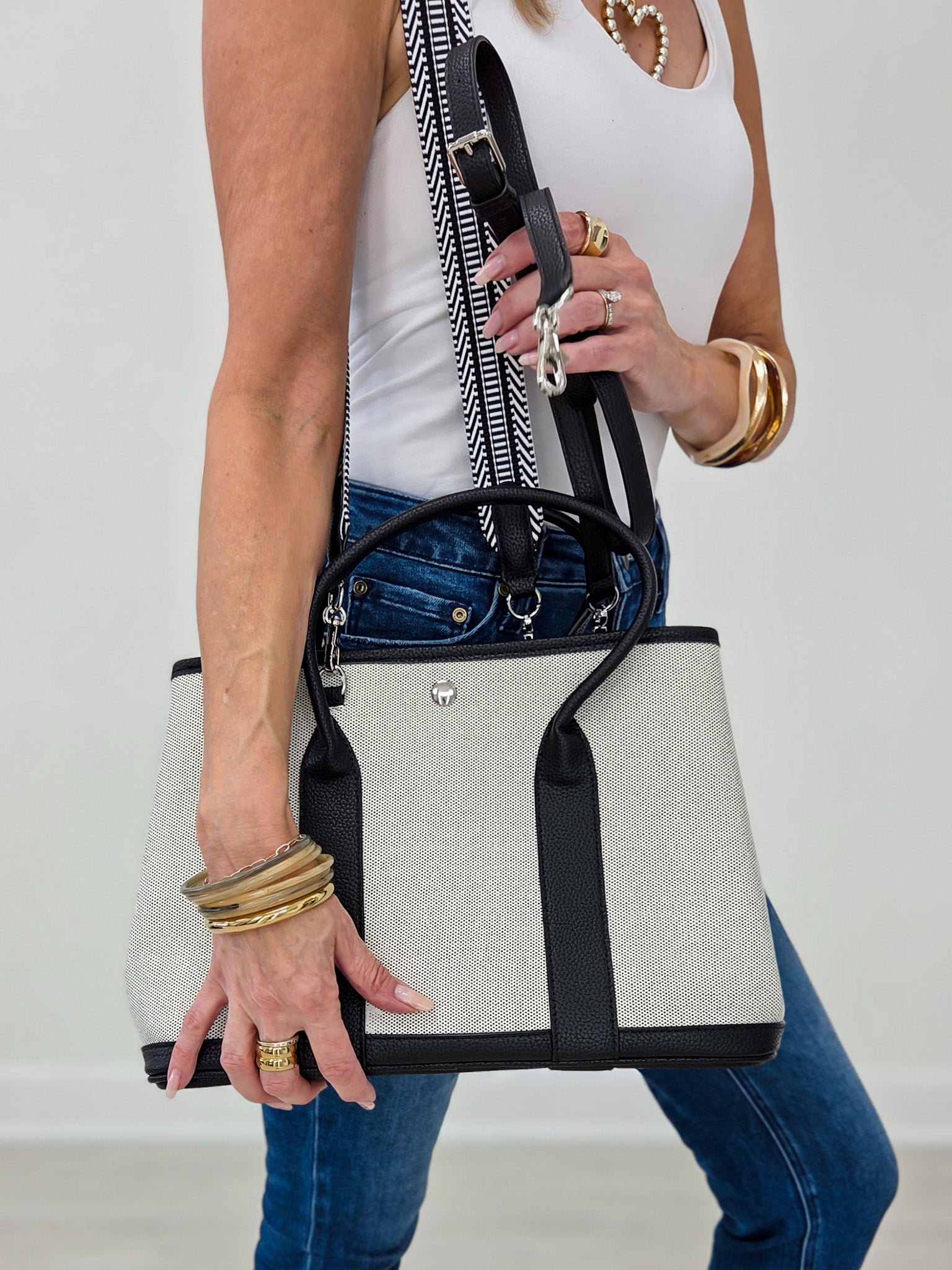 The Harbor Luxe Tote - Black