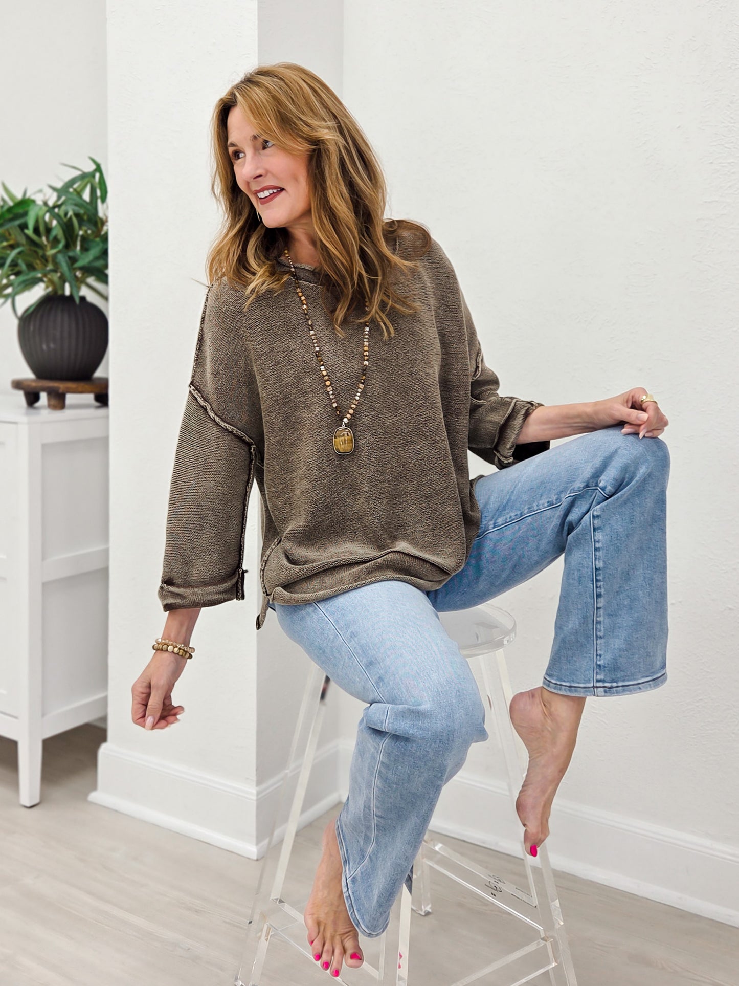 Washed Inverted Seam Short Sleeve Sweatshirt