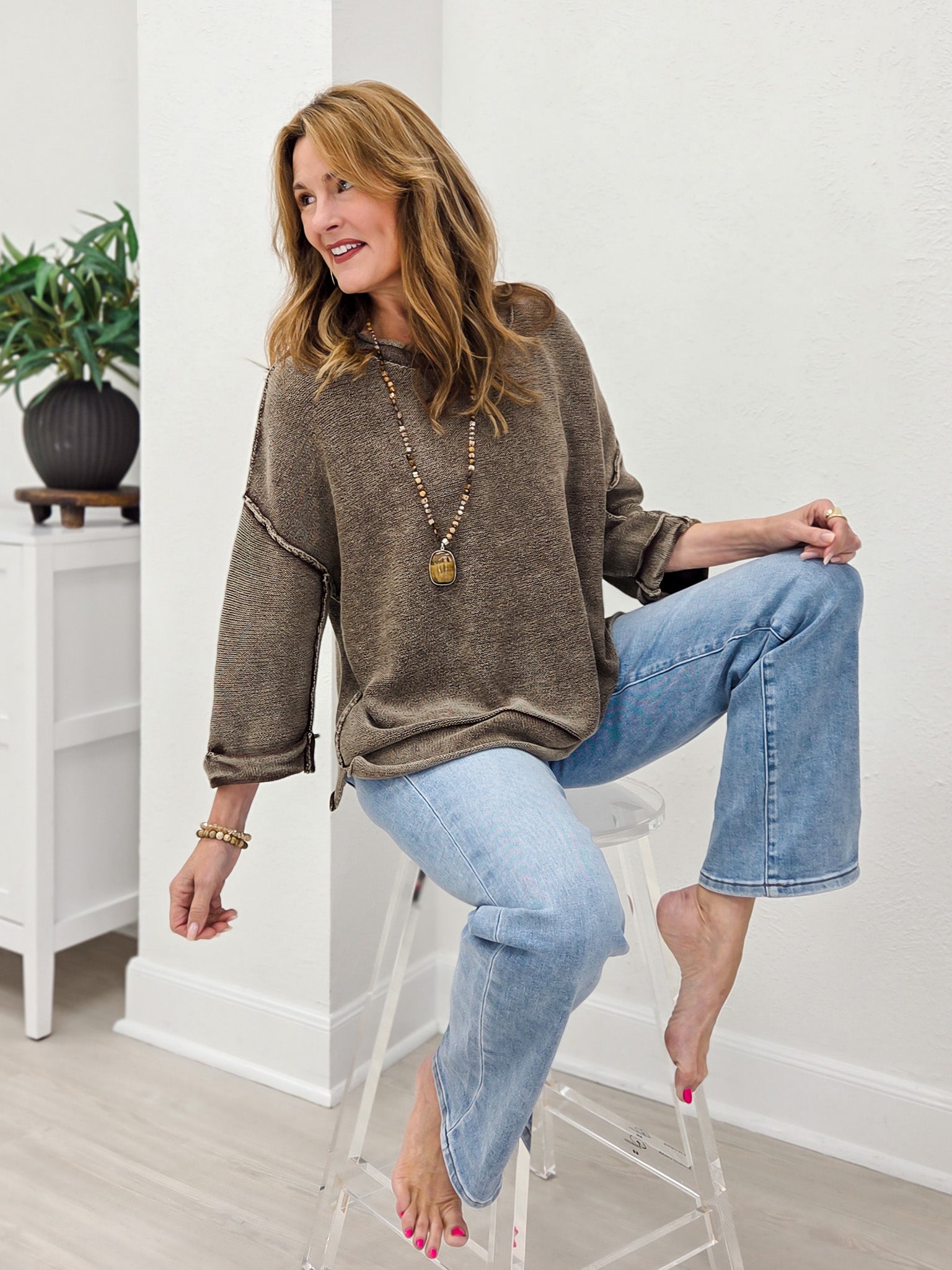 Washed Inverted Seam Short Sleeve Sweatshirt
