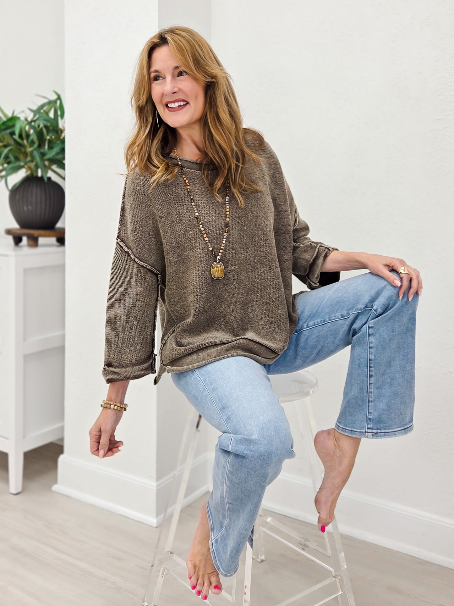 Washed Inverted Seam Short Sleeve Sweatshirt