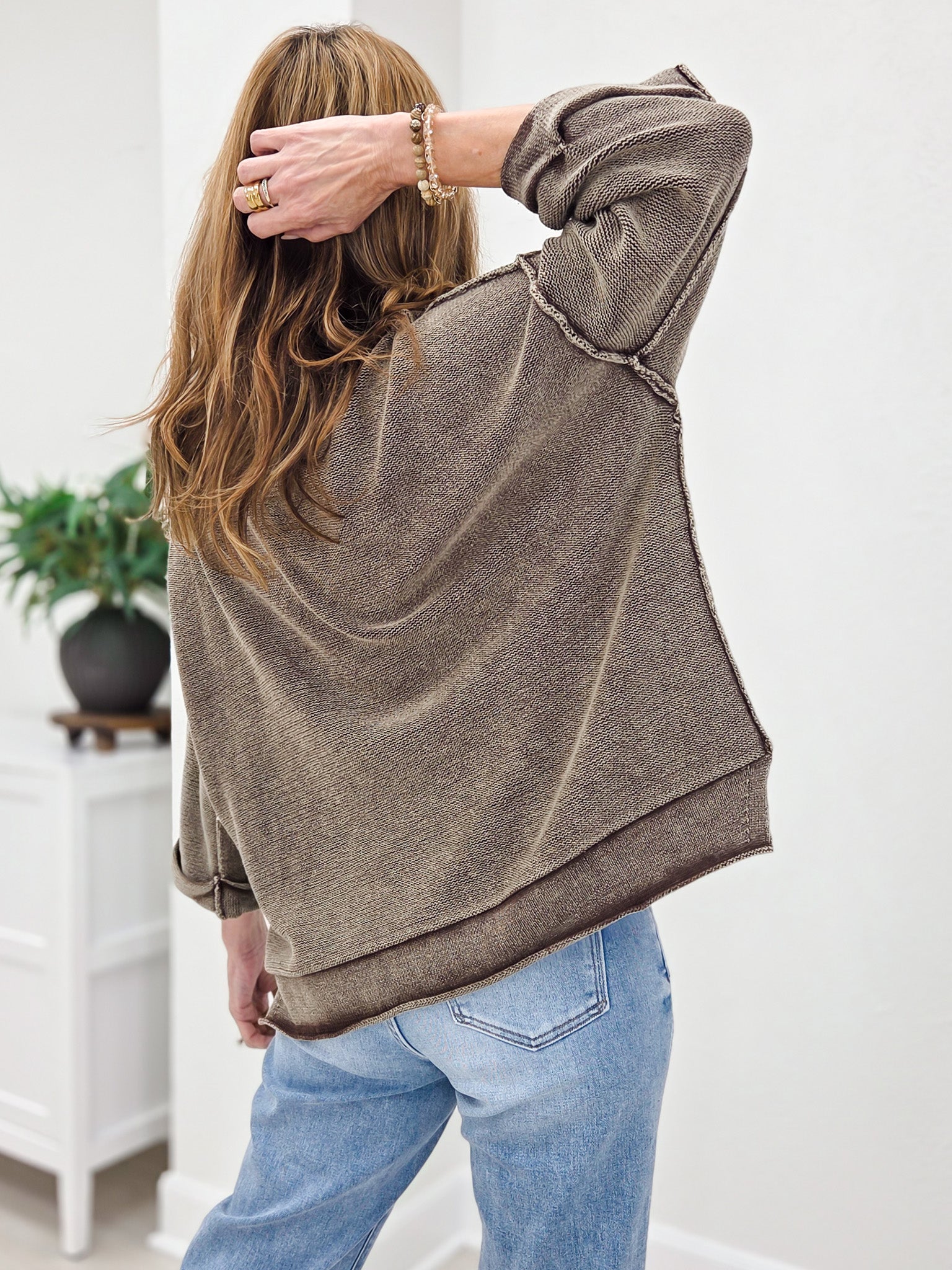 Washed Inverted Seam Short Sleeve Sweatshirt
