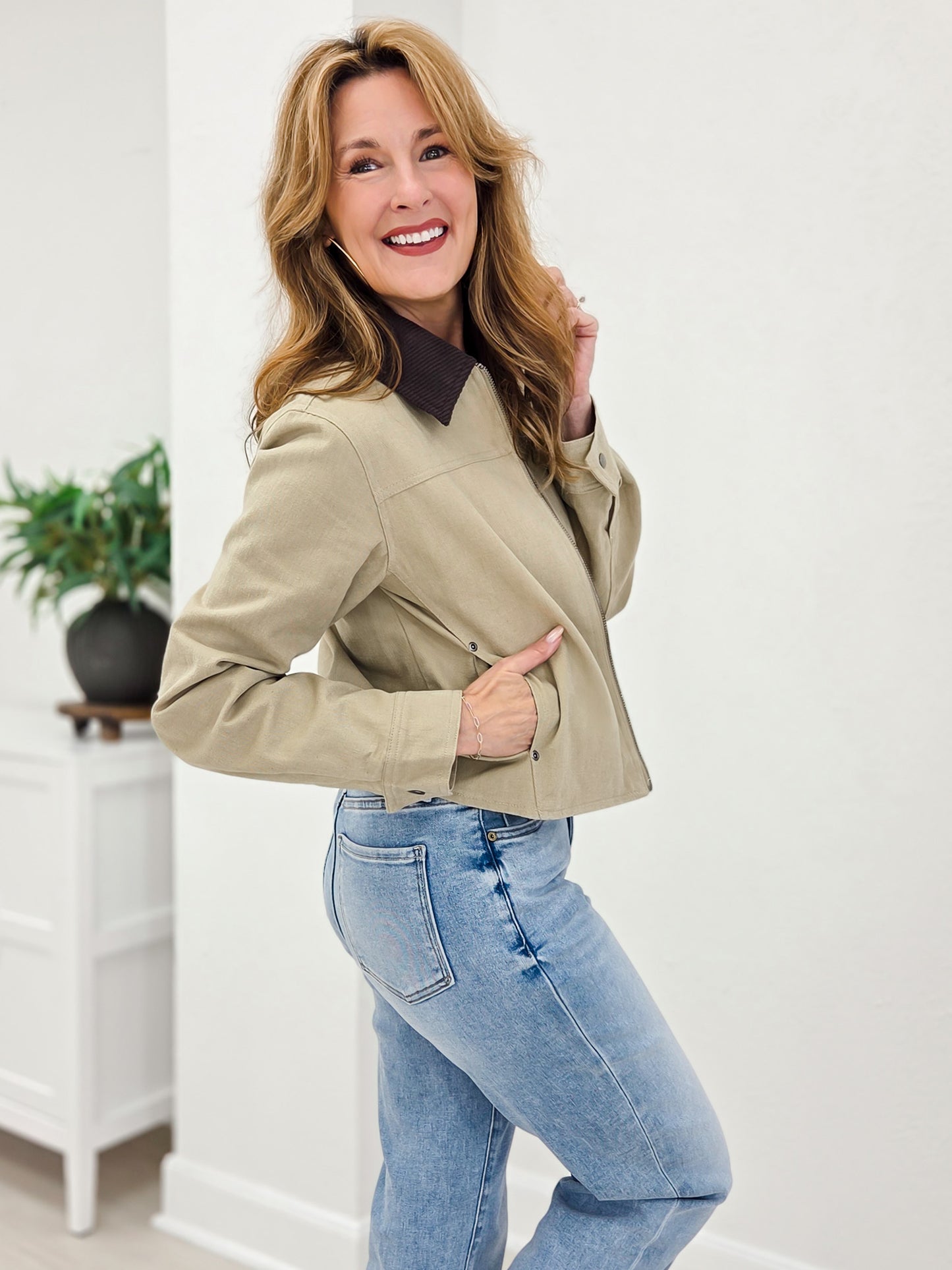 Khaki Zip Up Jacket with Corduroy Collar