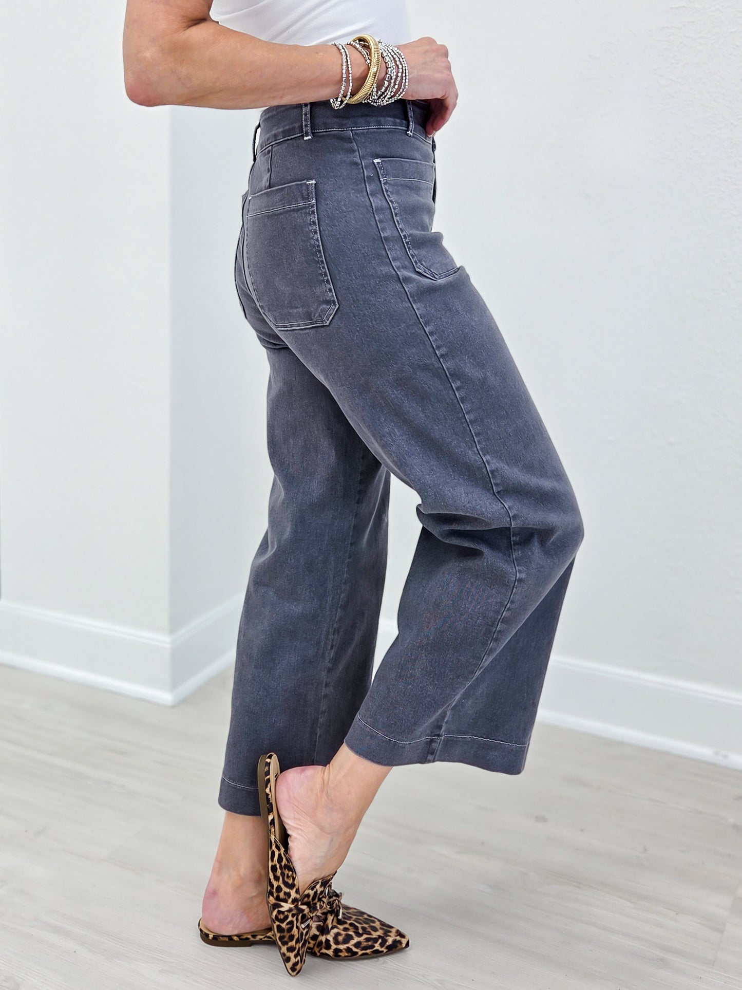Charcoal Relaxed Fit Wide Leg Cropped Pant