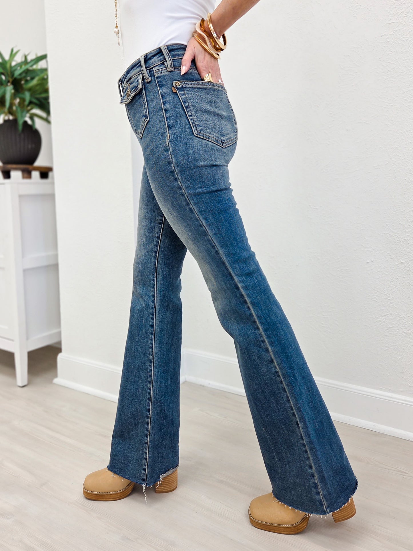 Judy Blue Mid-Rise Vintage Front Pocket Boot