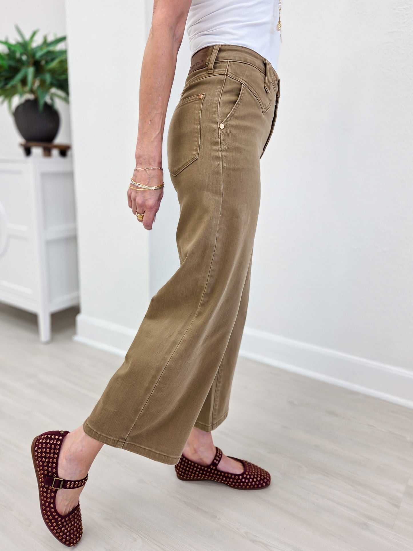 Judy Blue High Rise Ankle Vintage Front
