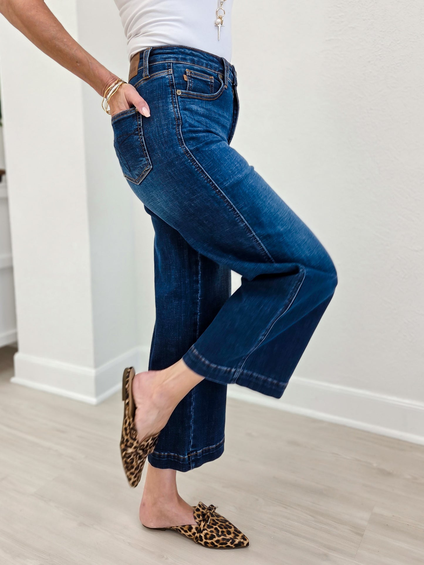 Judy Blue HW Tummy Control Ankle Wide "Claudia"