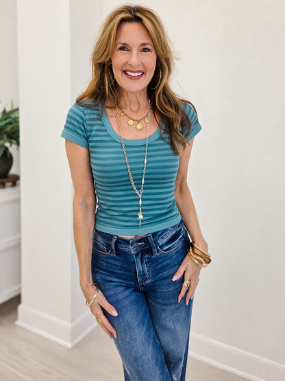 Soft Seamless Striped Scoop Neck Top
