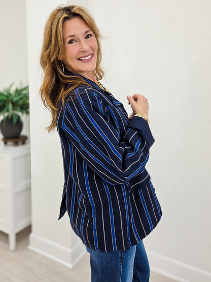 Lined Notched Lapel Tailored-Relaxed Woven Blazer