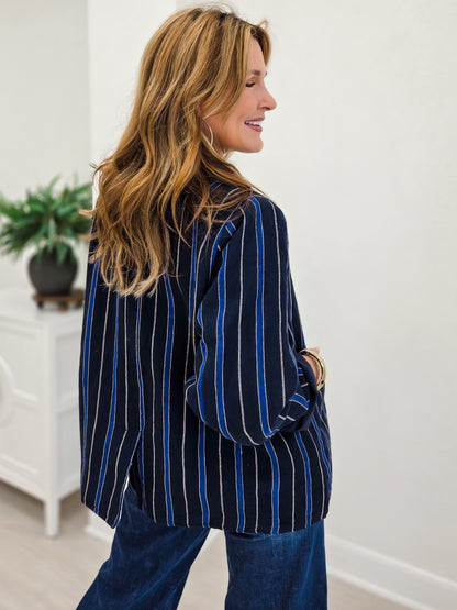 Lined Notched Lapel Tailored-Relaxed Woven Blazer