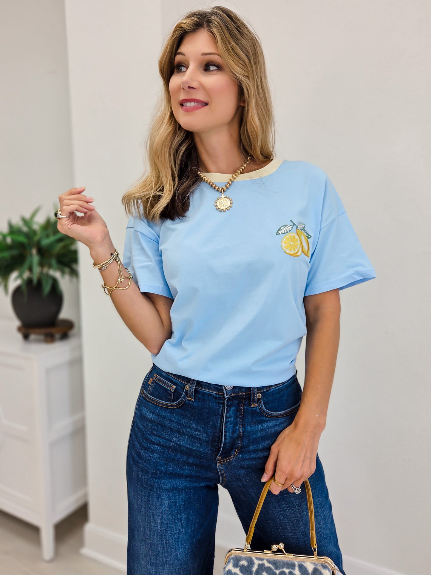 Lemon Embroidery Contrast Neck Band T-shirt