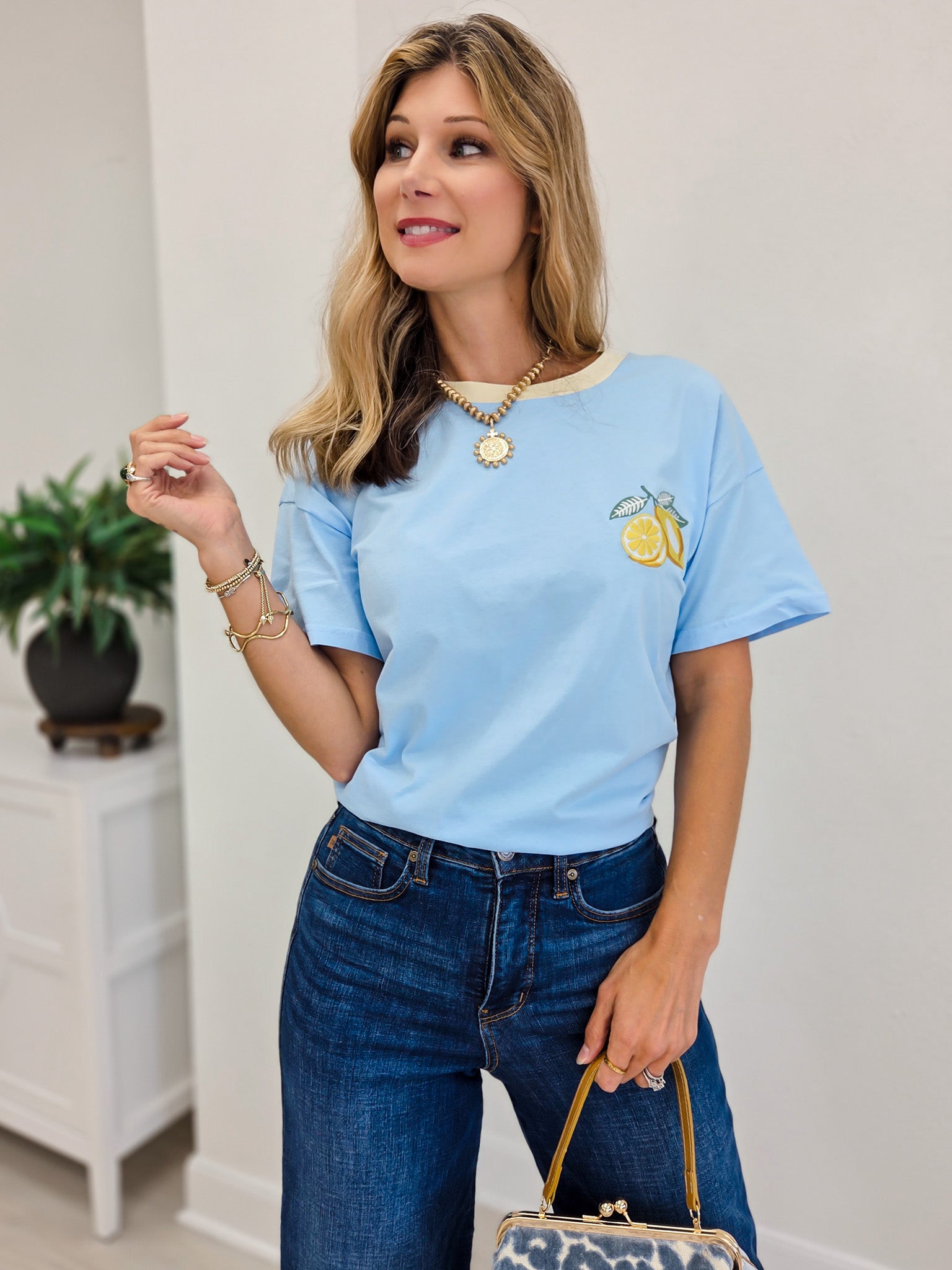 Lemon Embroidery Contrast Neck Band T-shirt
