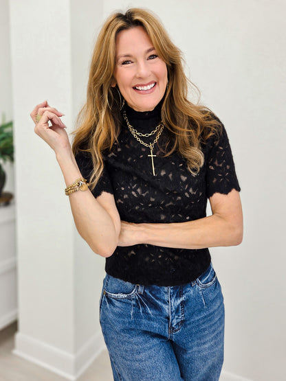 Belle Lace Stretchy Top